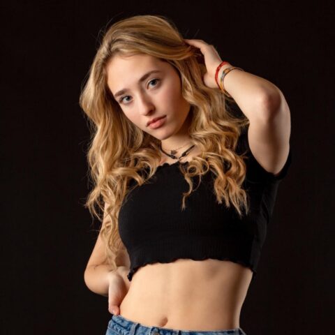 Jolie Headshot | Talent | One Of A Kind Events
