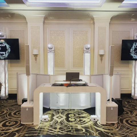 white dj set up