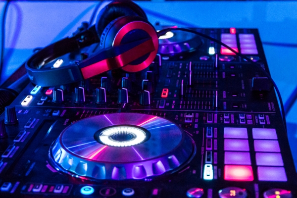 DJ controller is a must have for DJ equipment