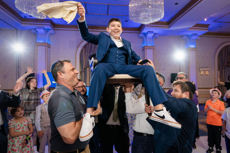 Music and Entertainment for Bar and Bat Mitzvahs | Bat Mitzvah DJ | One Of A Kind Events