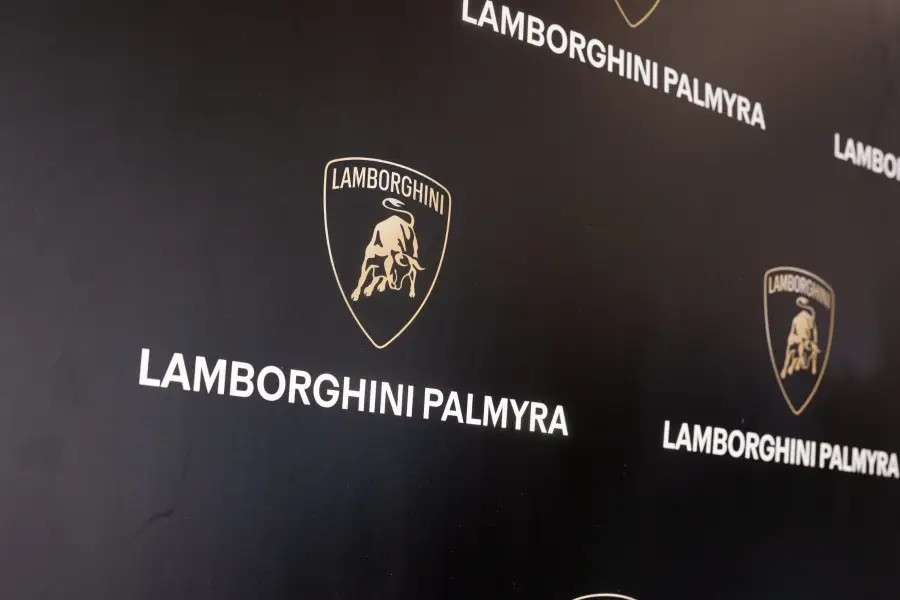 Lamborghini palmyra backdrop